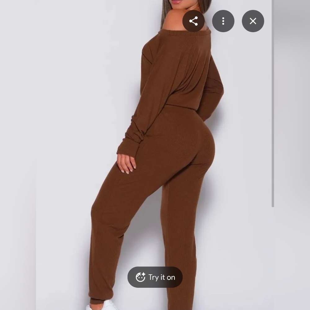 RARE Bombshell Brown Off-Shoulder Jumpsuit NWOT - Picture 2 of 3